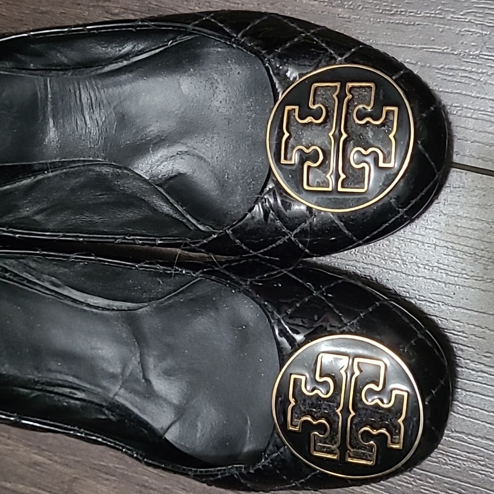Tory Burch black patent leather ballet flats Size 7.5